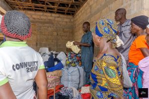 Read more about the article We delivered clothes, shoes, and many other stuff to displaced people taking refuge in Kufana